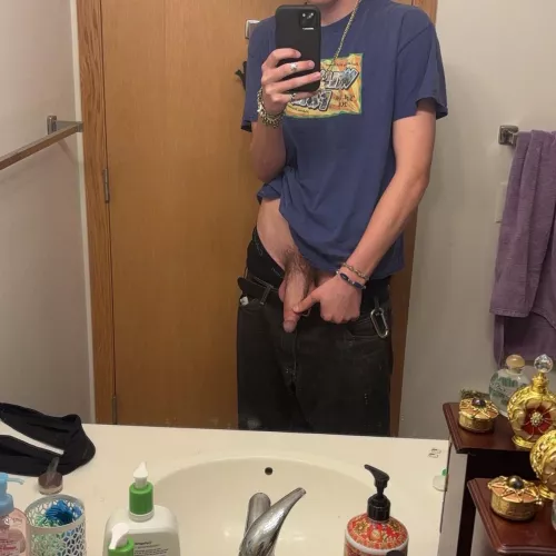 what if your 18 year old neighbor sent you this on snap?