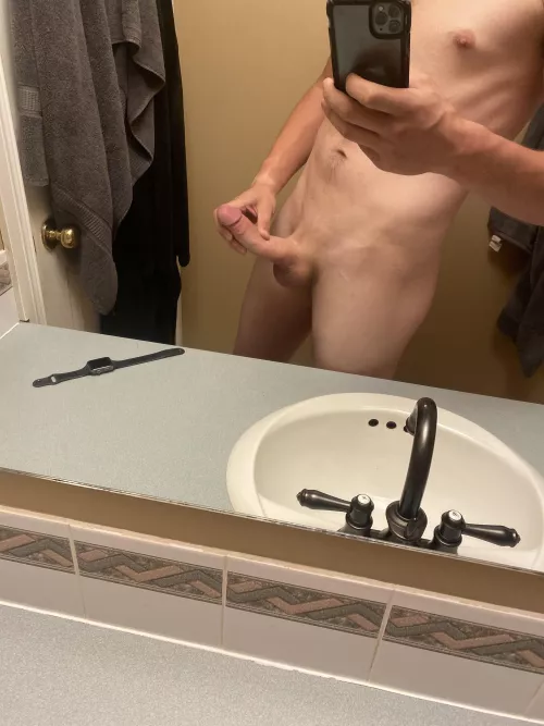 Who wants to suck my teen dick