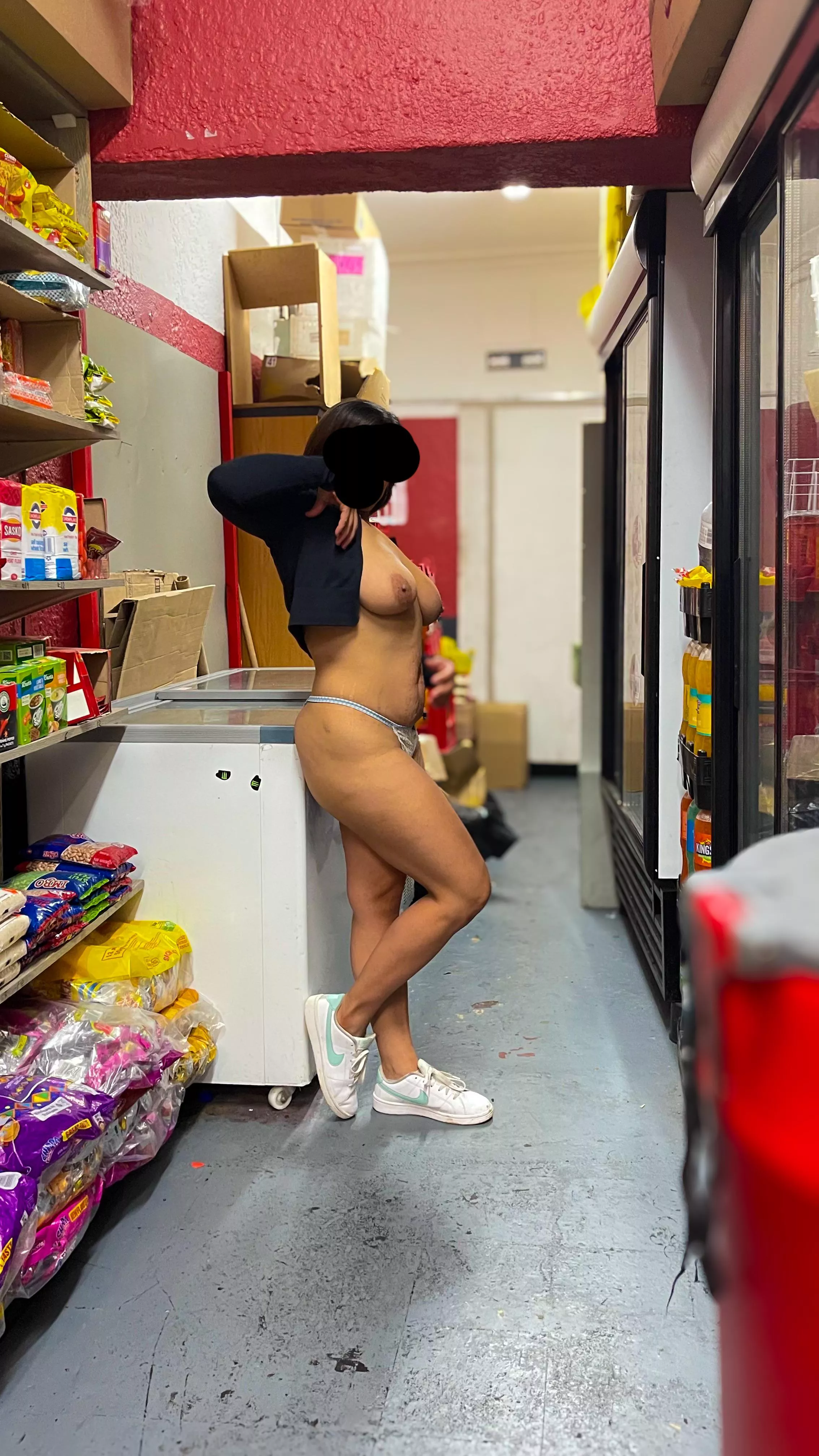 Would you notice me at shop👀