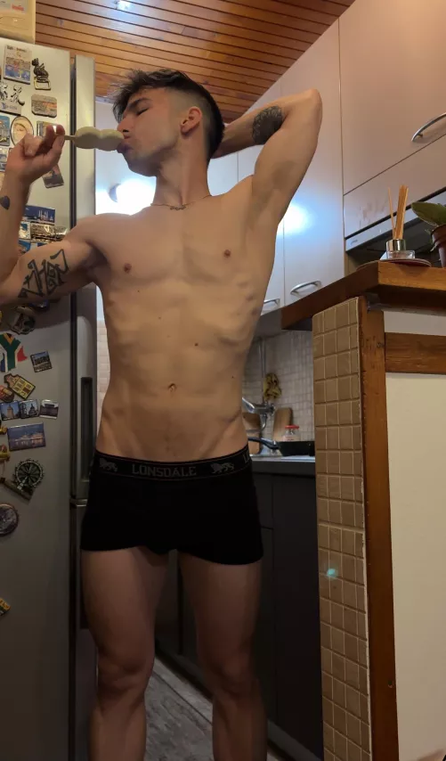 Would you smash?😋