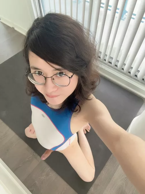 Would you want to swim with me? 🐟 I like how tight and smooth this swimsuit is like me hehe :3