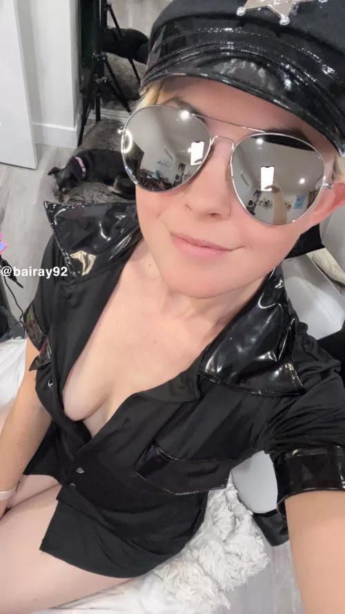 You are ordered to come see Bailey on cam tonight