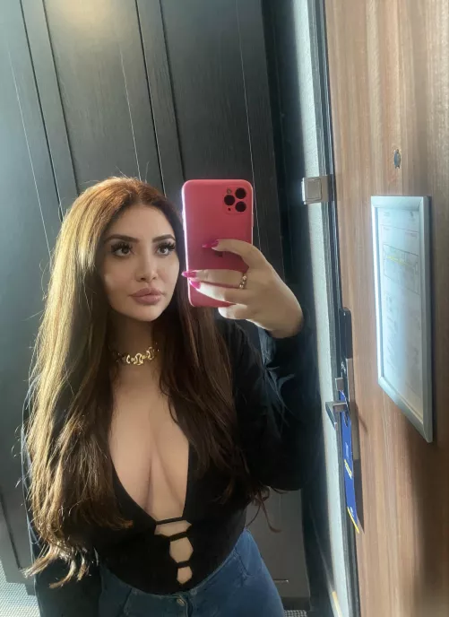 You were born to goon and worship my body 