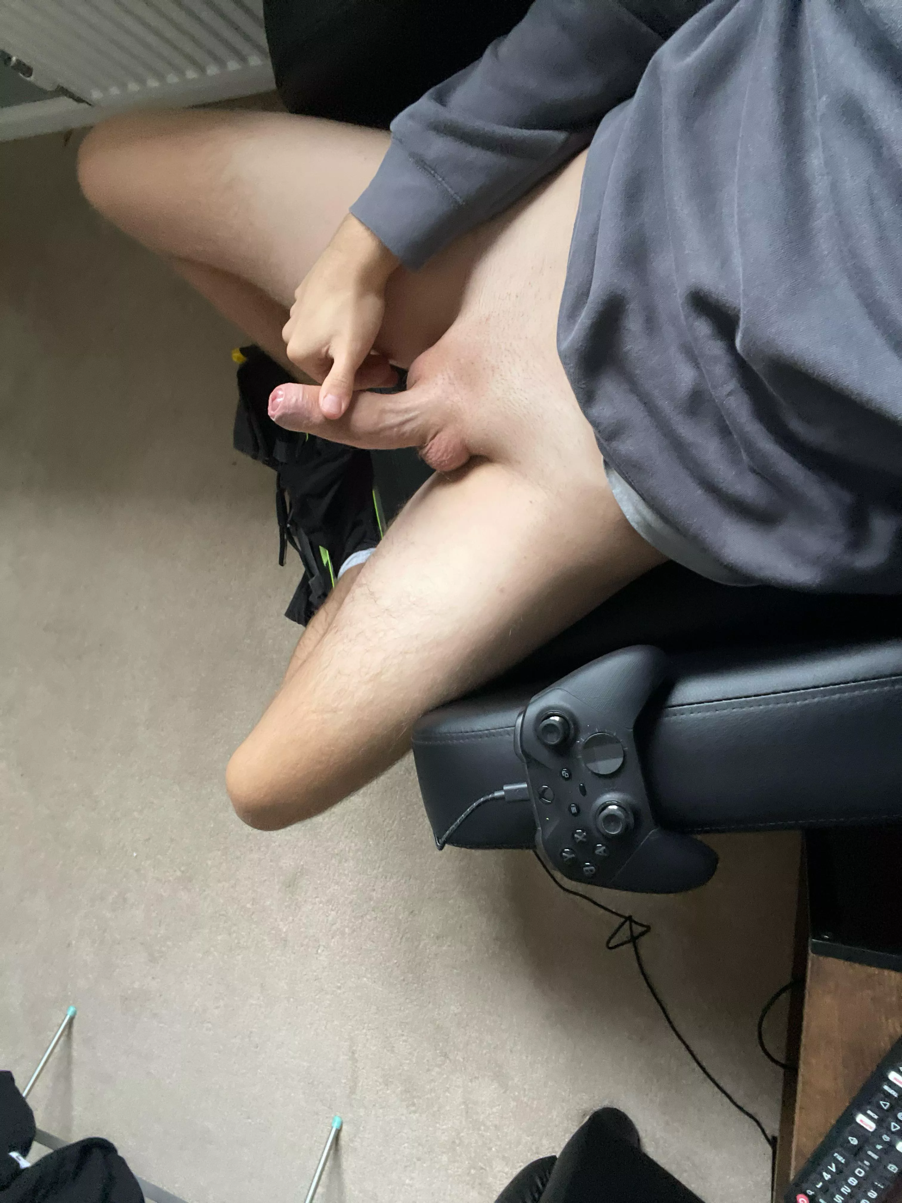 19 str8 smooth bttms come drain me l3on.b14