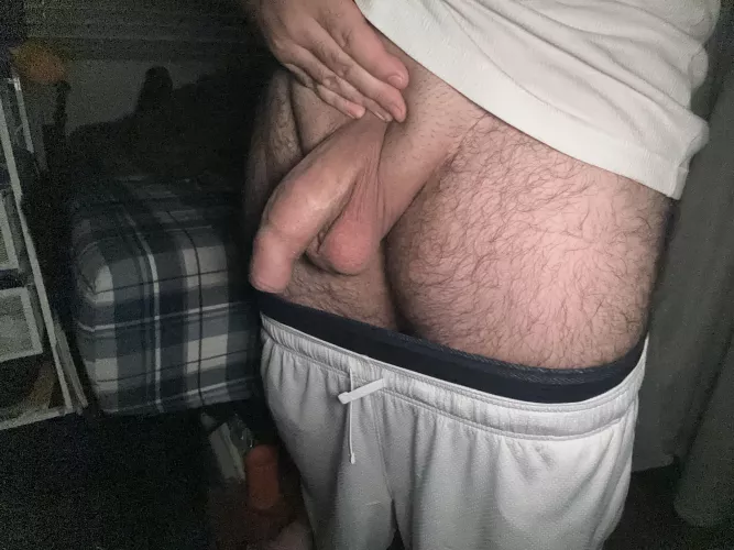 (20) Help put me to sleep, NOW😈😈