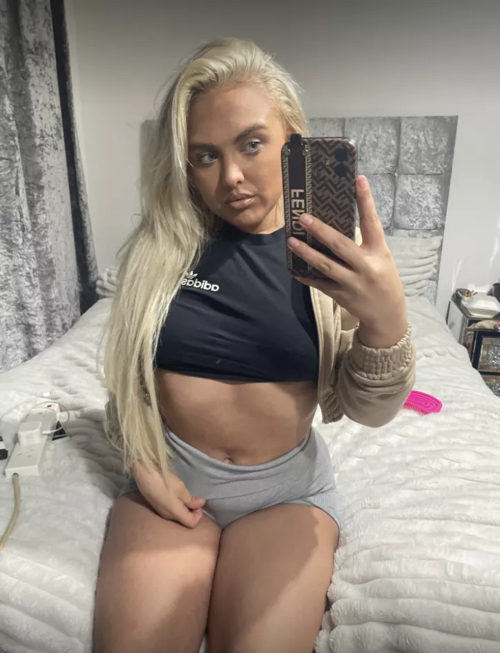 20 | i need someone to shag me