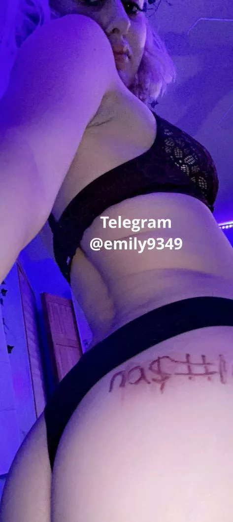 21[F4M] S'ending nudes to e'veryone who like this just because i'm horny💦 Tg:@emily9349