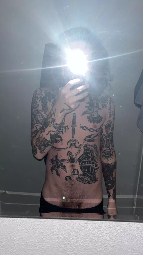 22 [M4F] down for anything