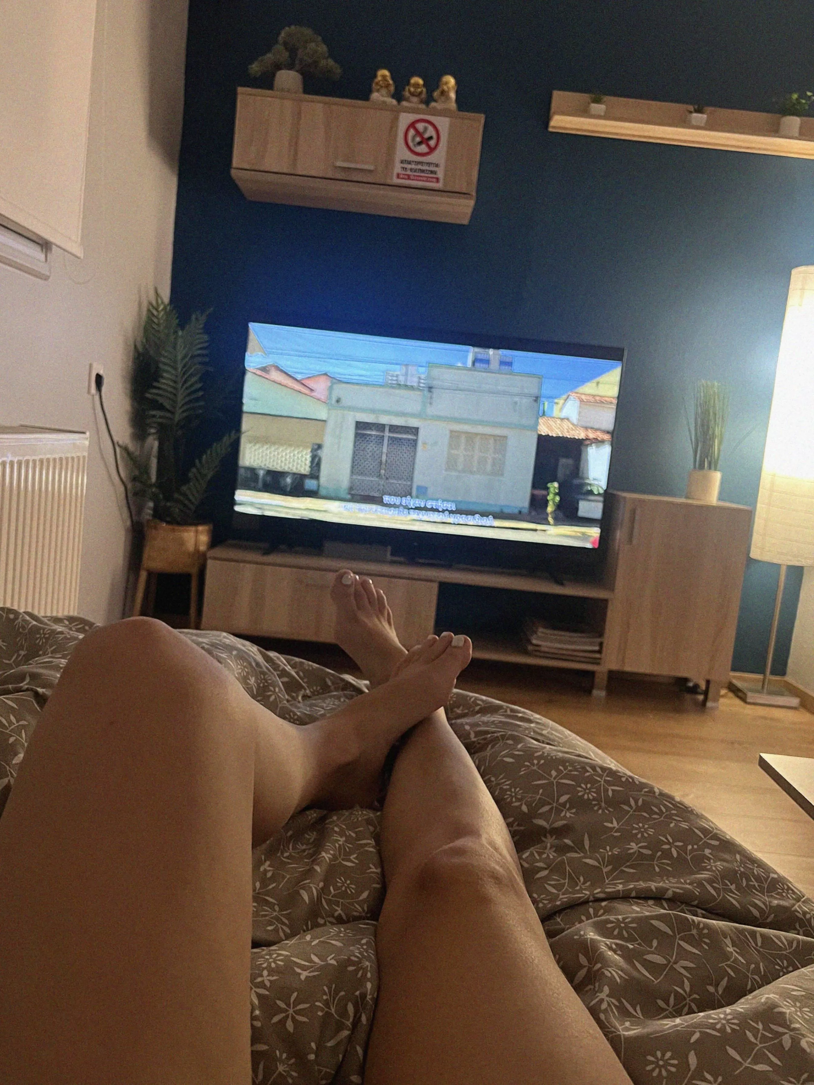 22F4M Vegas - Flexing my feet and my dreams