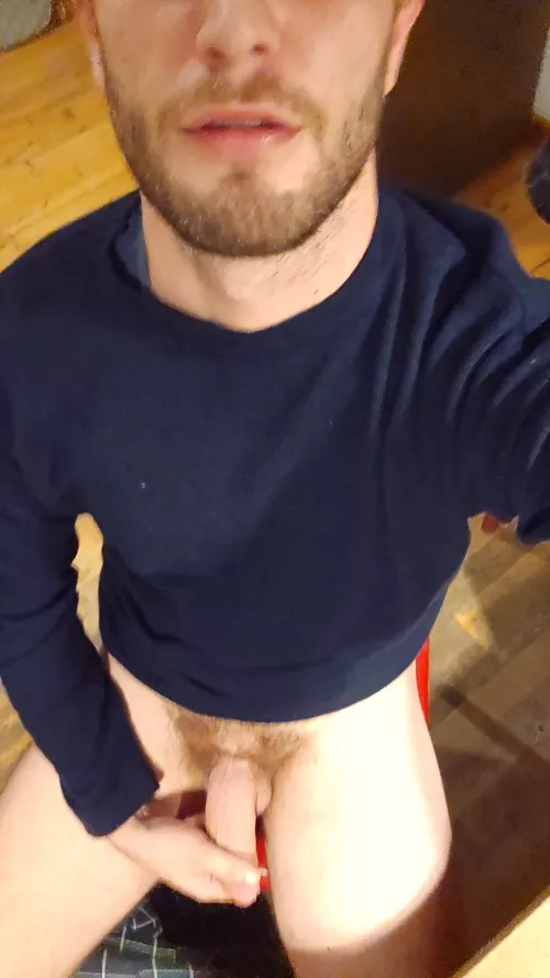 24 hung curious for fit bros like me, show face. add snap marco_maito