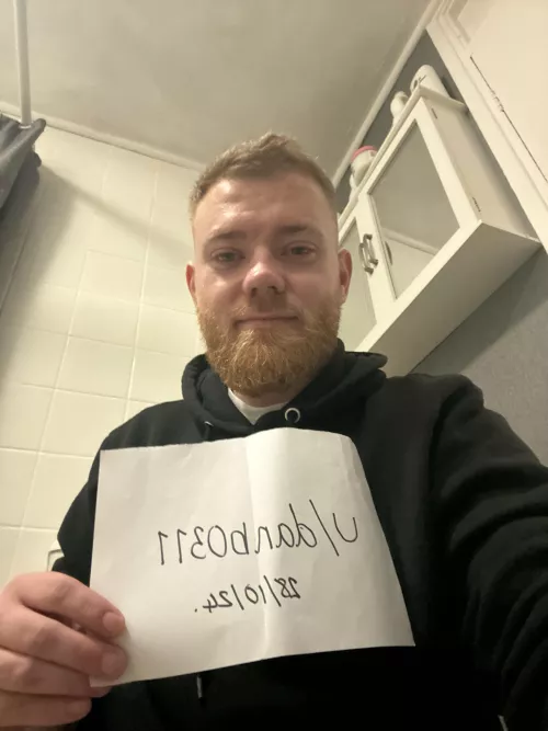 28 M South Wales Rhondda 🏴󠁧󠁢󠁷󠁬󠁳󠁿 