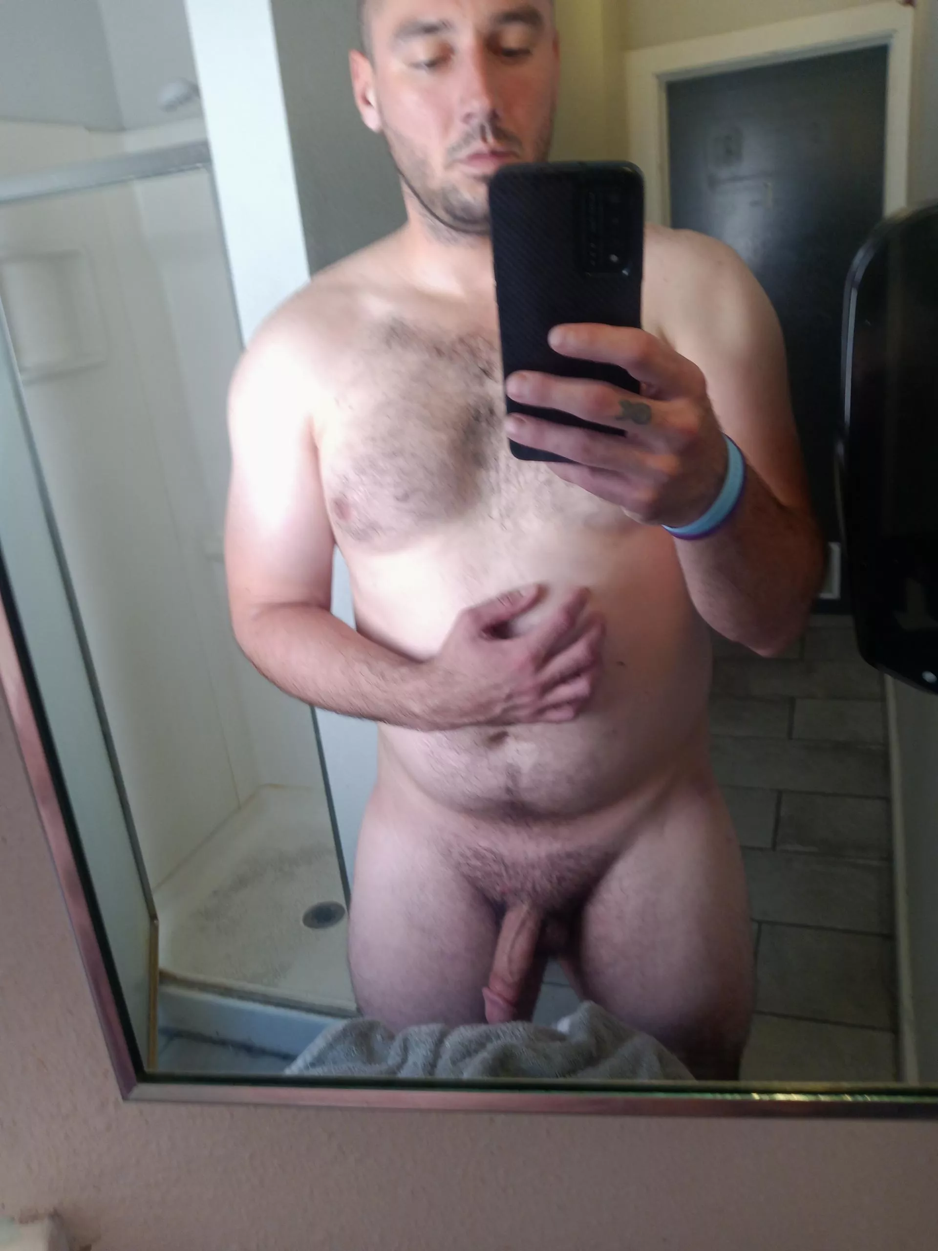 32 NorCal looking for some fun!!