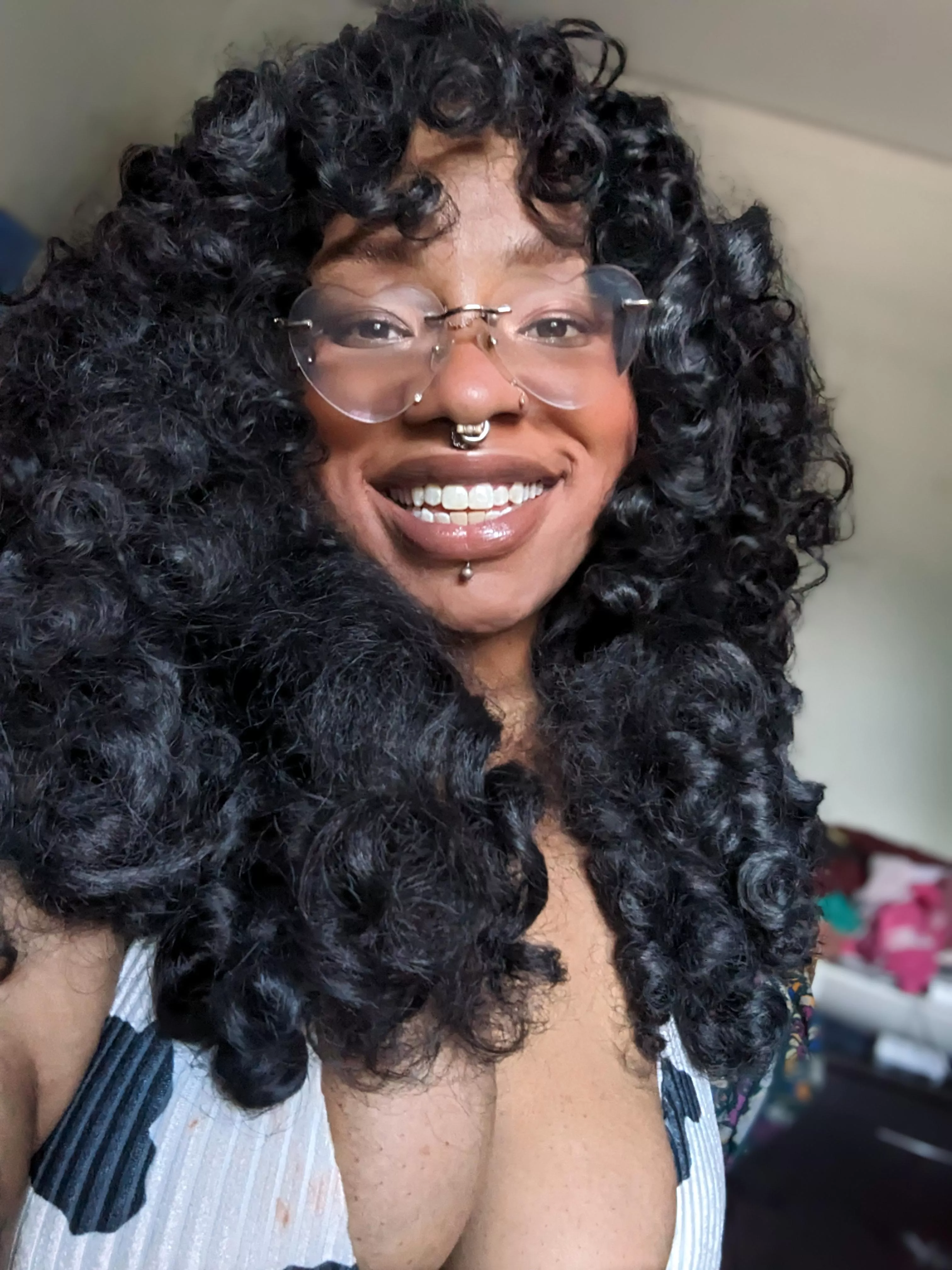 A lil smile a day keeps the doctor away 