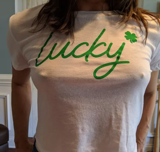 Anyone going to Costco this afternoon? [F] [49]