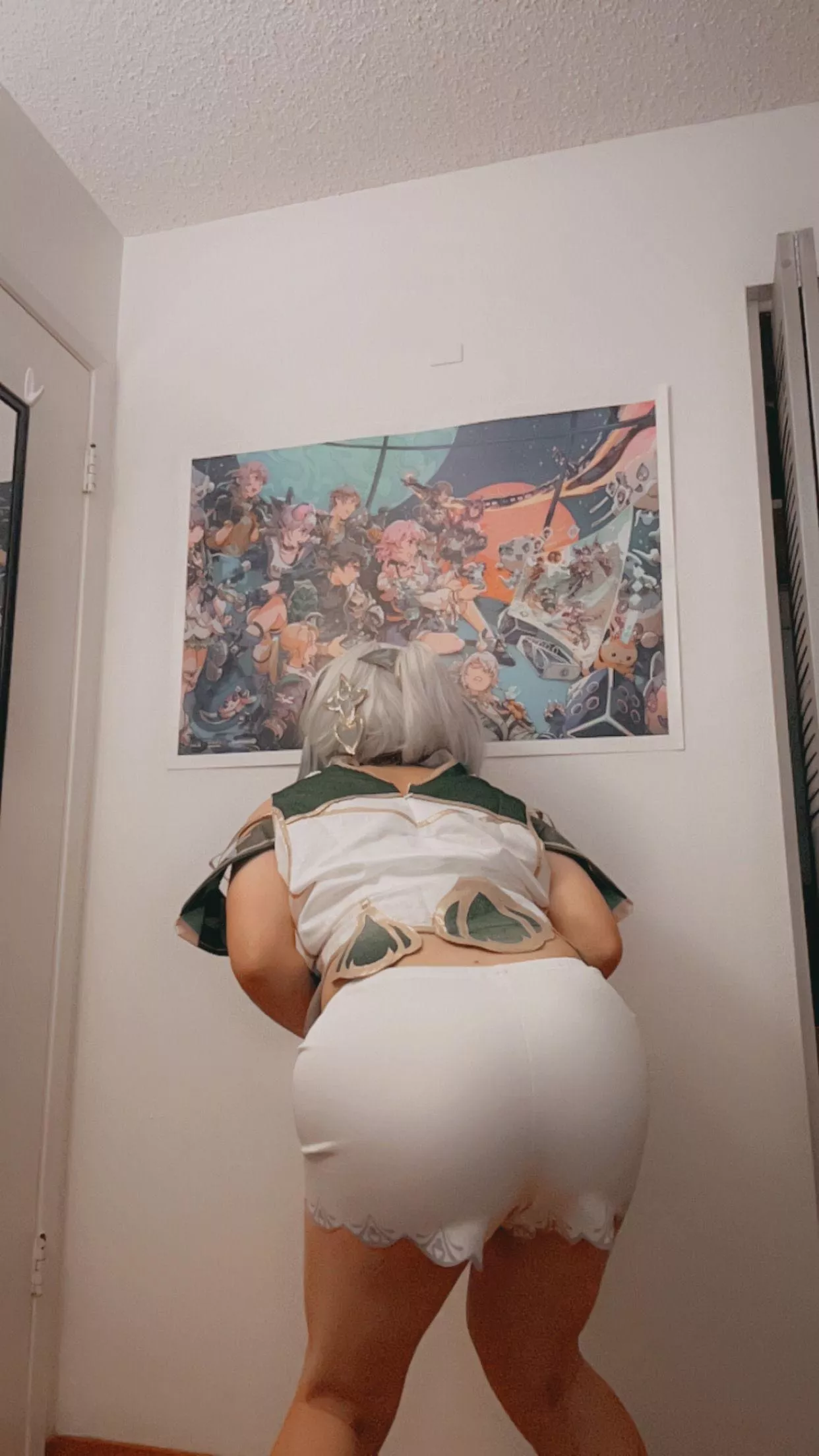 anyone wanna use a femboy?