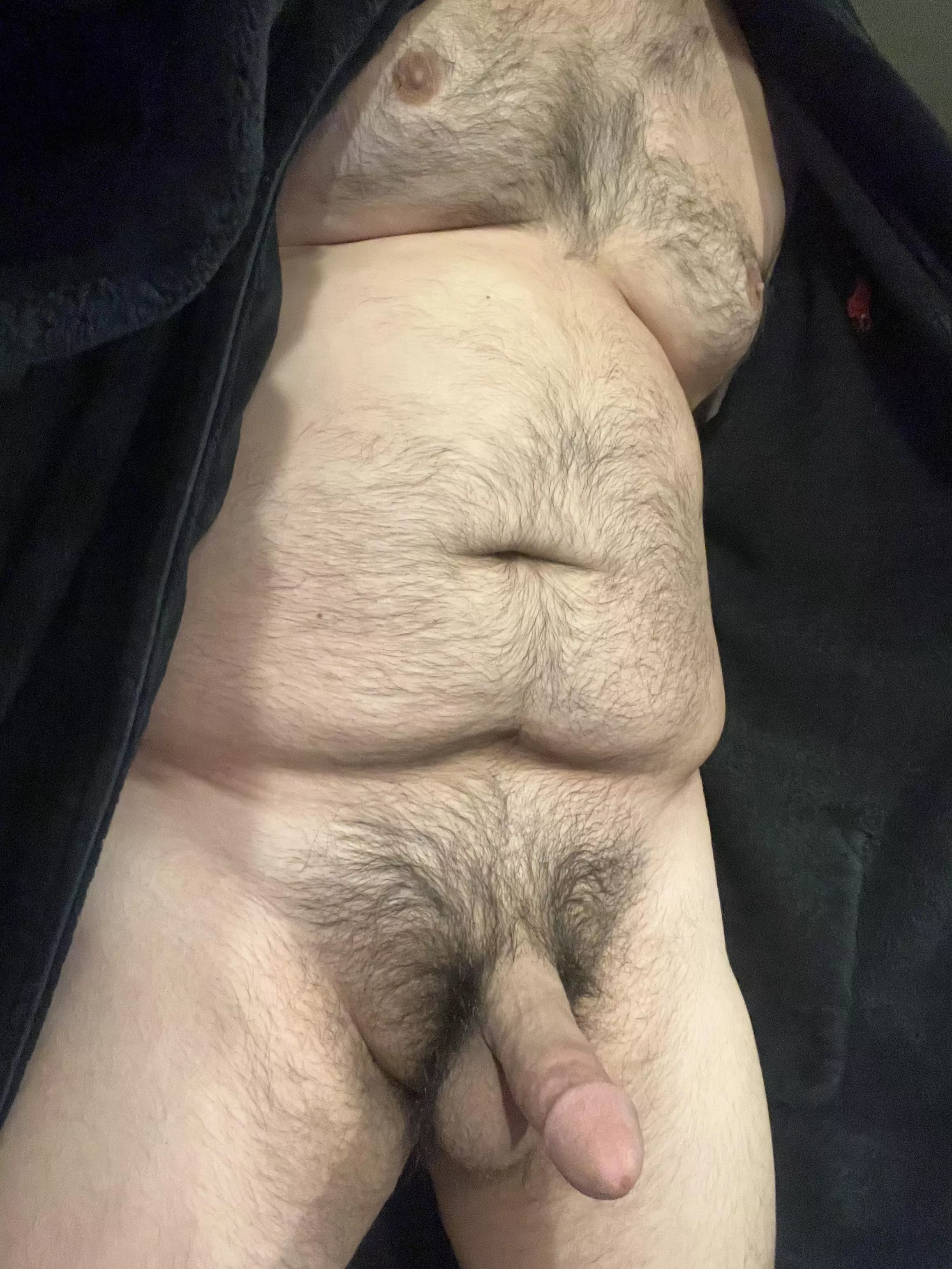 Are the chubbier dads your type? 