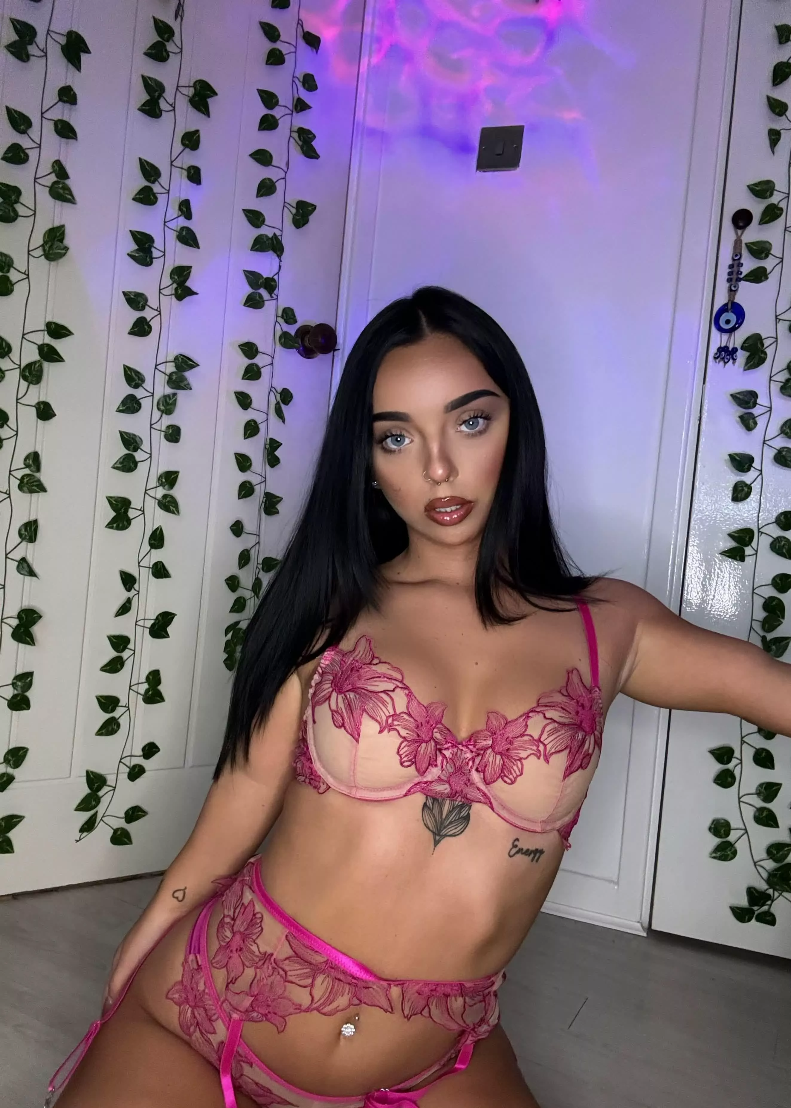 Be honest would you give a chavvy girl a chance?