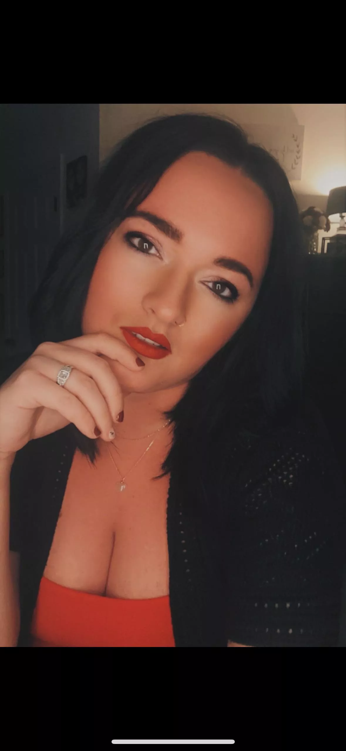 Being married doesn’t stop me from being a naughty slut  