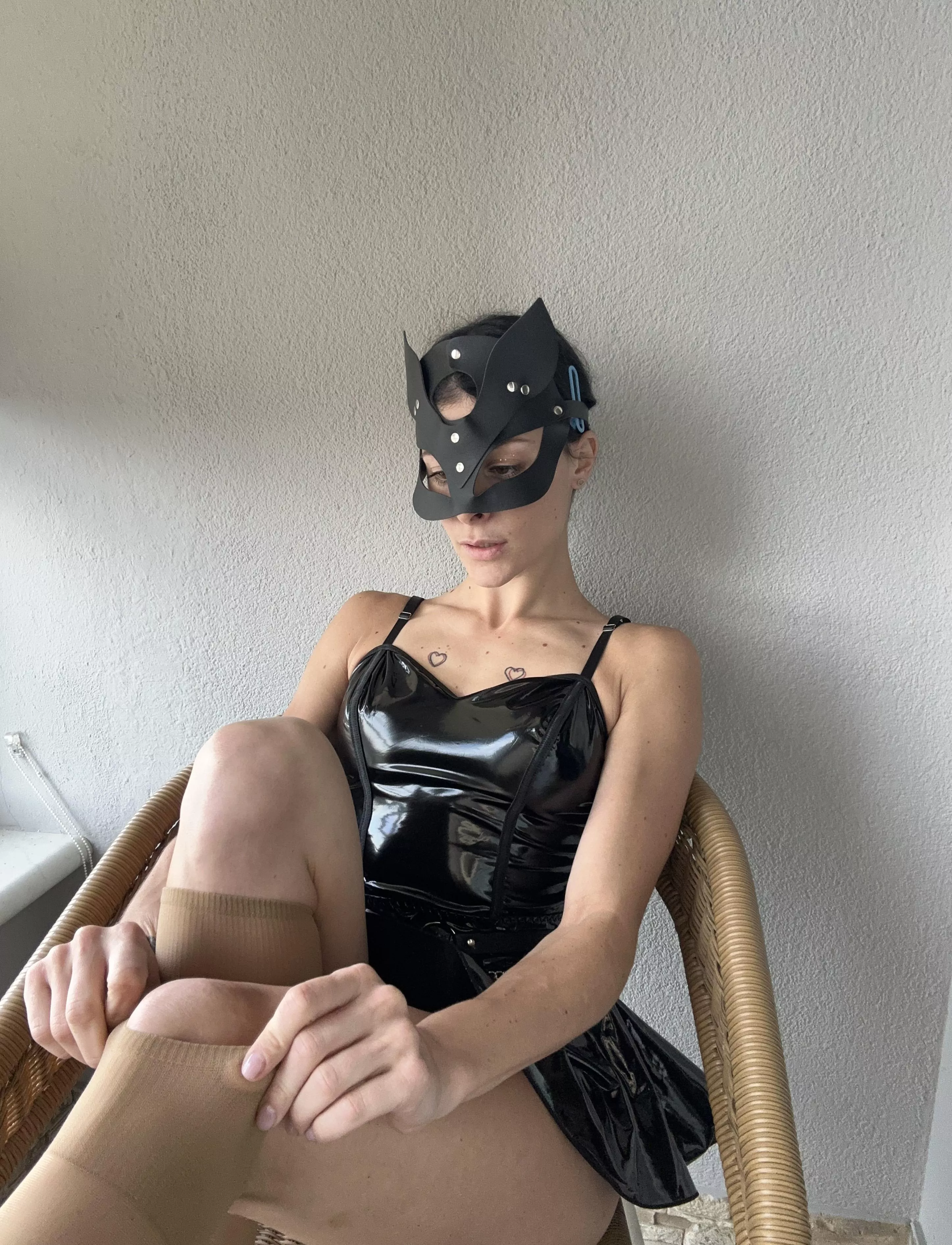 Call that pussy and she'll come