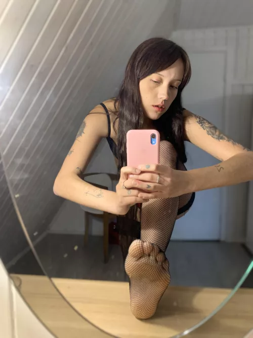 Can you tell me how to take a picture of both legs?