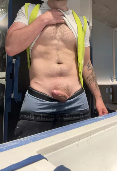 come follow me into the bathroom while I’m working 