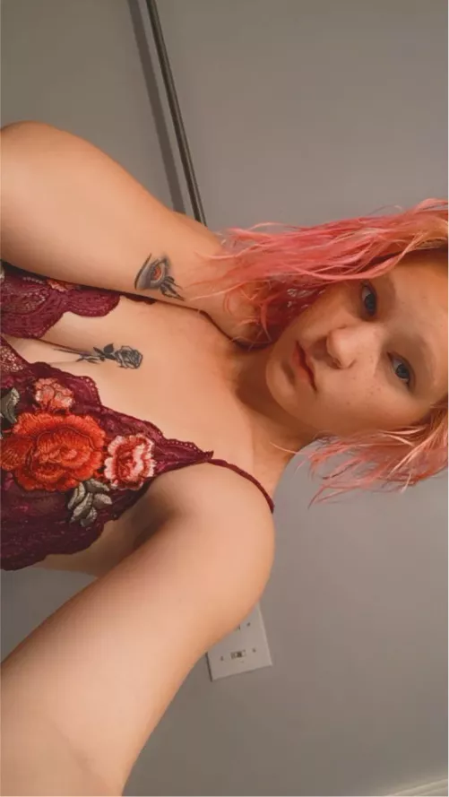 Craving as many cocks as I can take atat once. Canβt wait to go film my Orlando orgy π