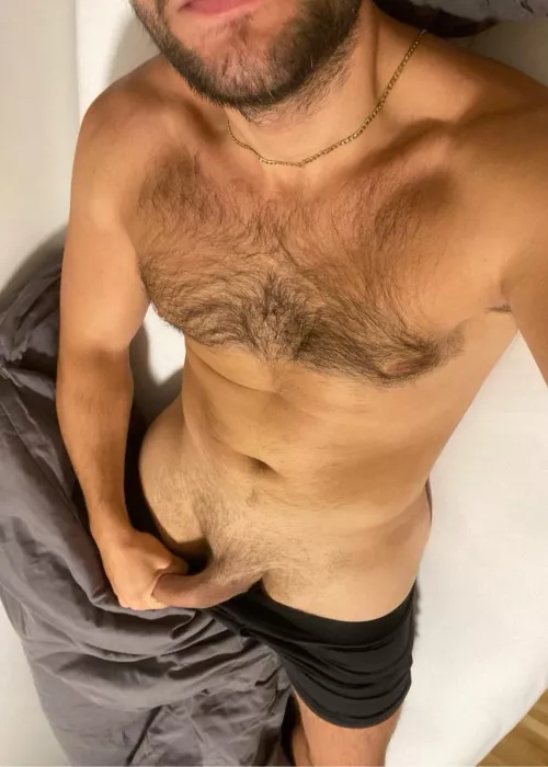 Dad next door caught your eye?.. Dont be shy, Id really enjoy your company. (33)