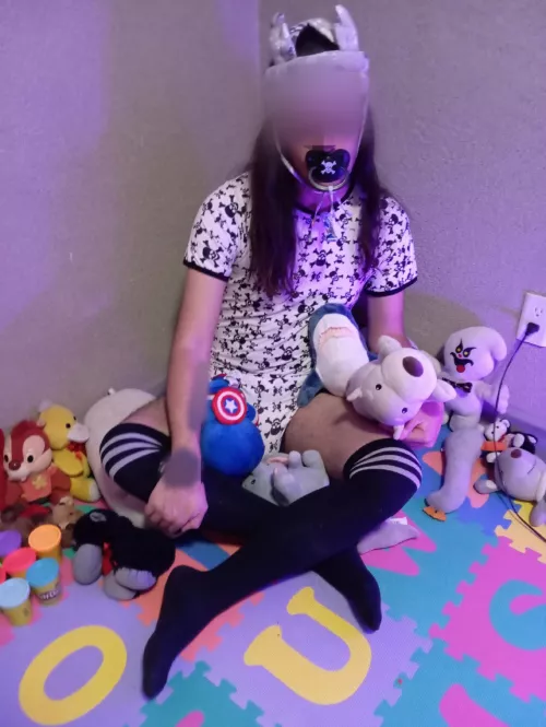 Daddy help me I'm a dumb baby