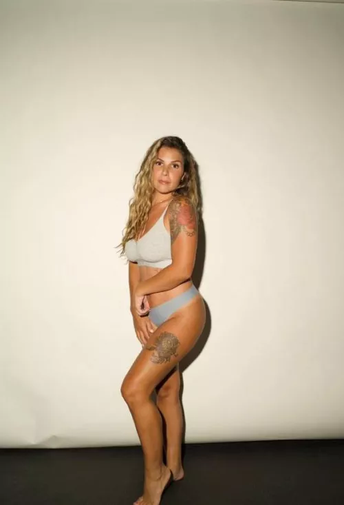 Do you like moms in lingerie?