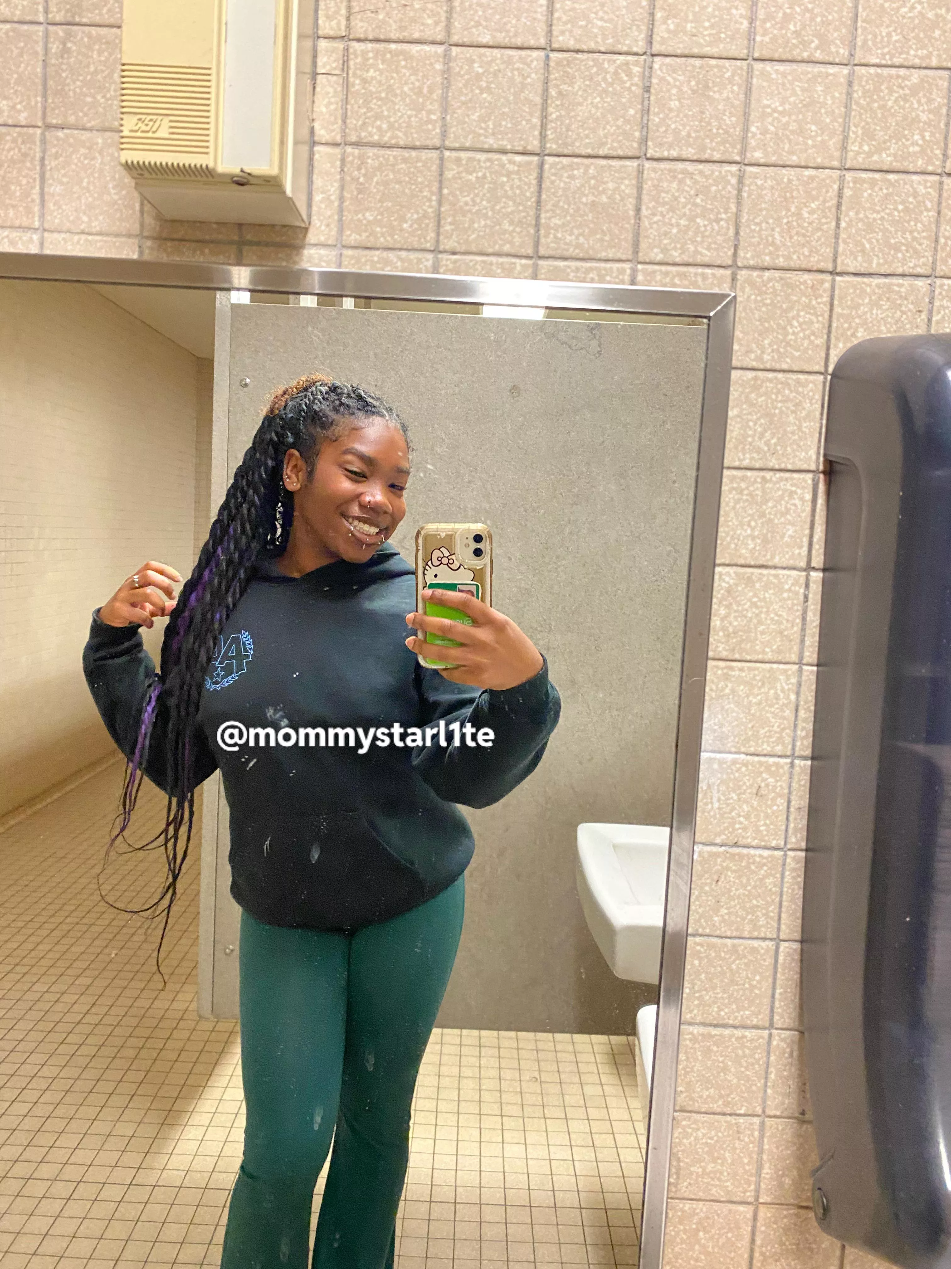 Does it make you nervous that a hot college brat is in control of your finances?  Does it make you nervous that a hot college brat is in control of your finances?