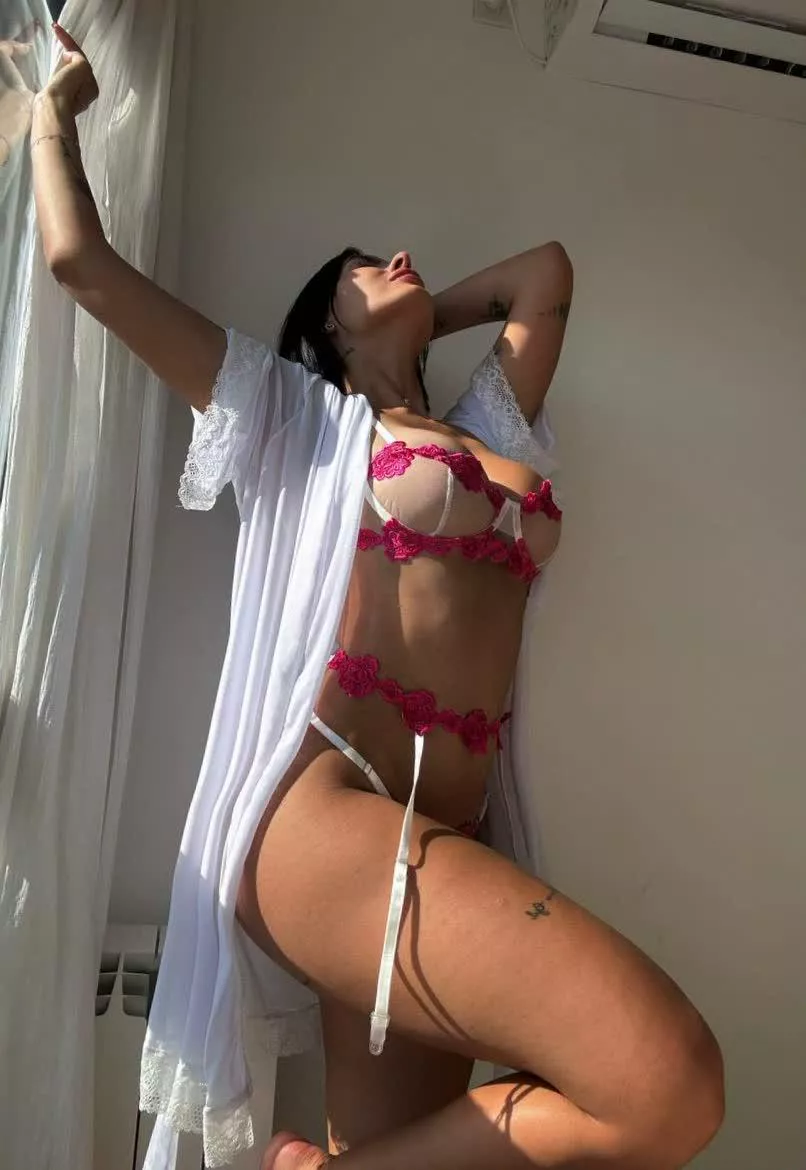 Ever been with a 23yo Philly girl?