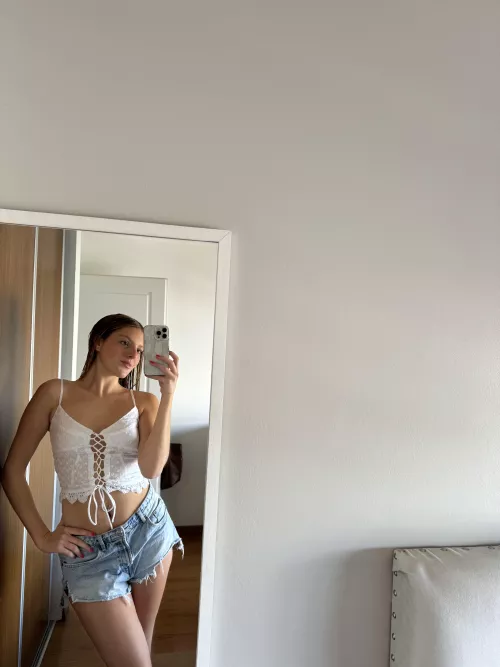 [F4M] booty is the best place to rest a sad face.