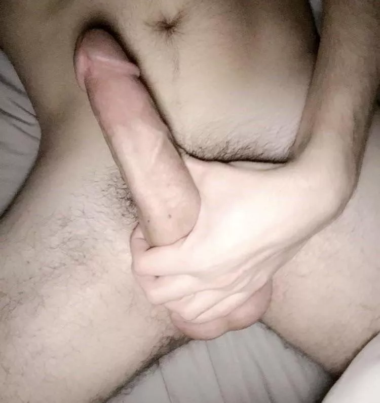 Fill in the blank: I want to ___ this big white cock