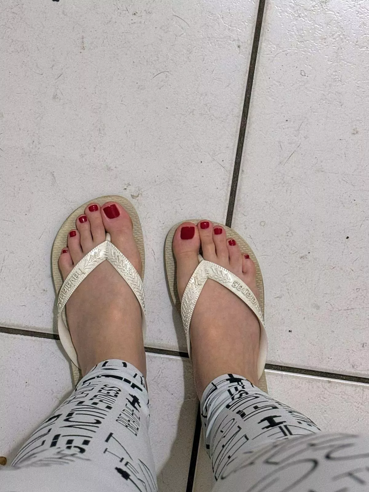 [Findom]I want all your money for my feet