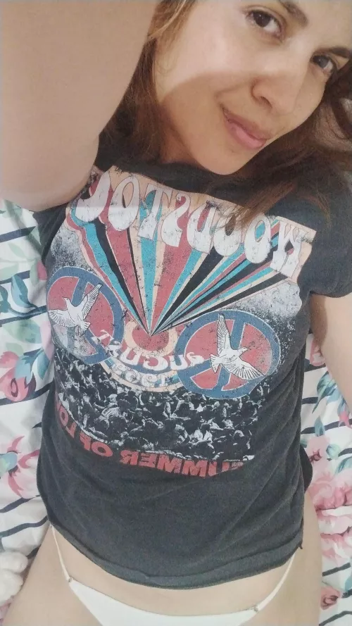 Full lips, top and bottom 😏😈