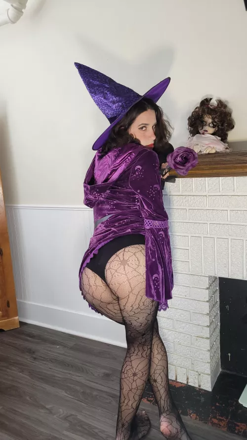 Give me a spank and a kiss