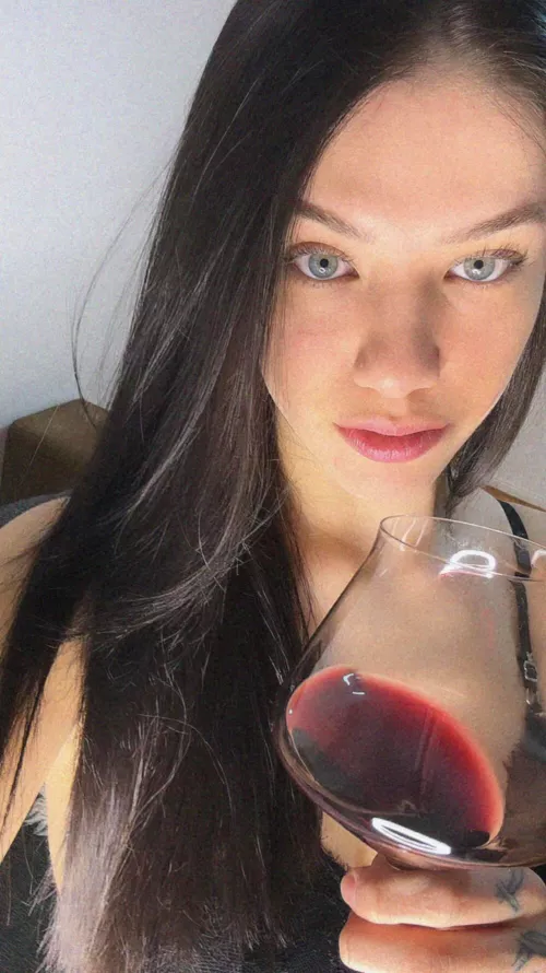 Glass of wine and feeling a little lonely… who wants to join me for some sips?