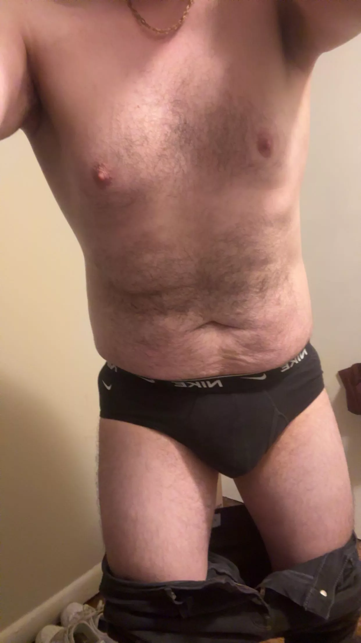 Good morning, brief lovers. Black Nike briefs. 