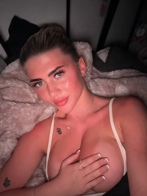 heres your daily dose of my tits 