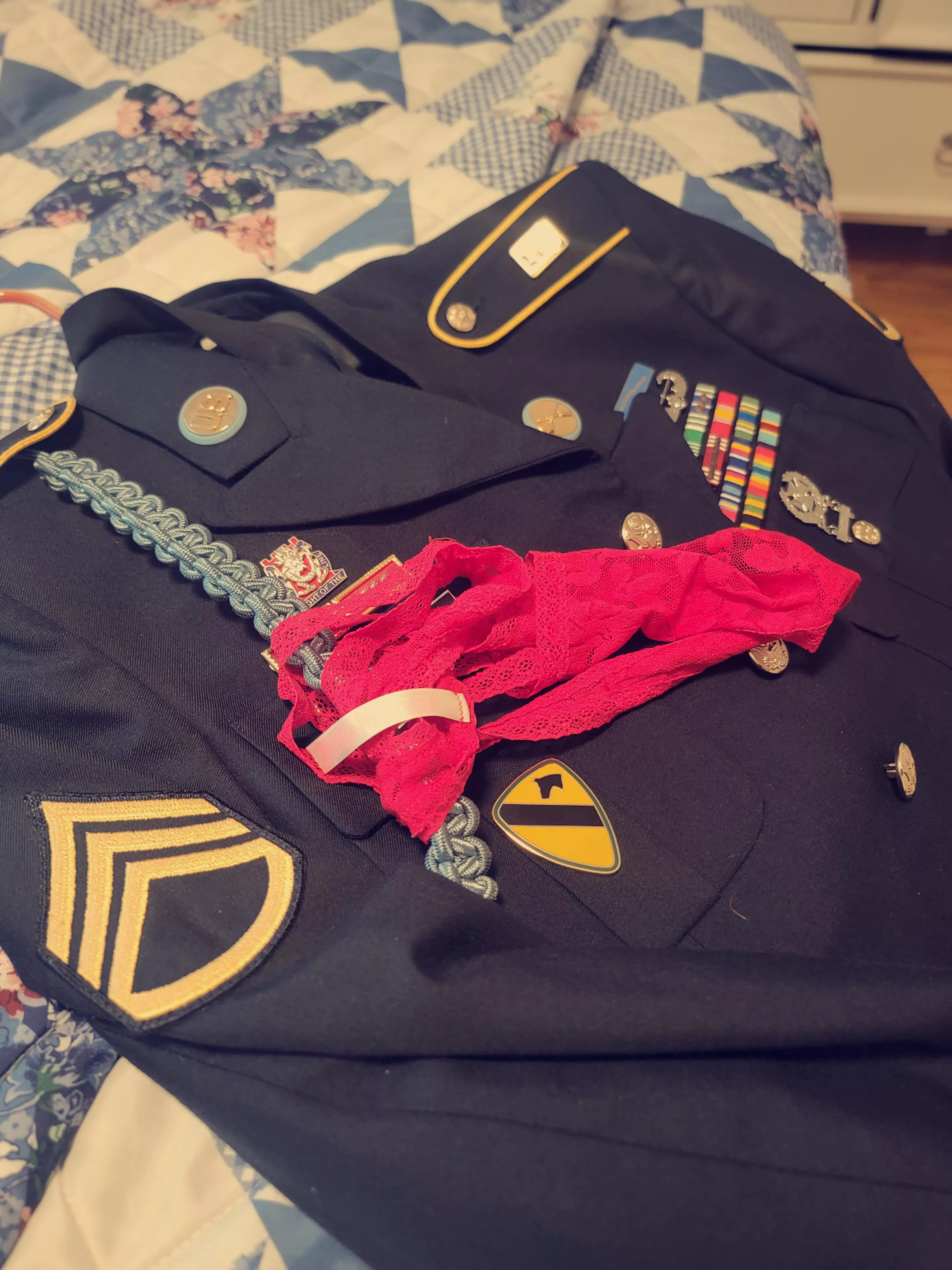 His Goodluck charm while he's away at SLC😘