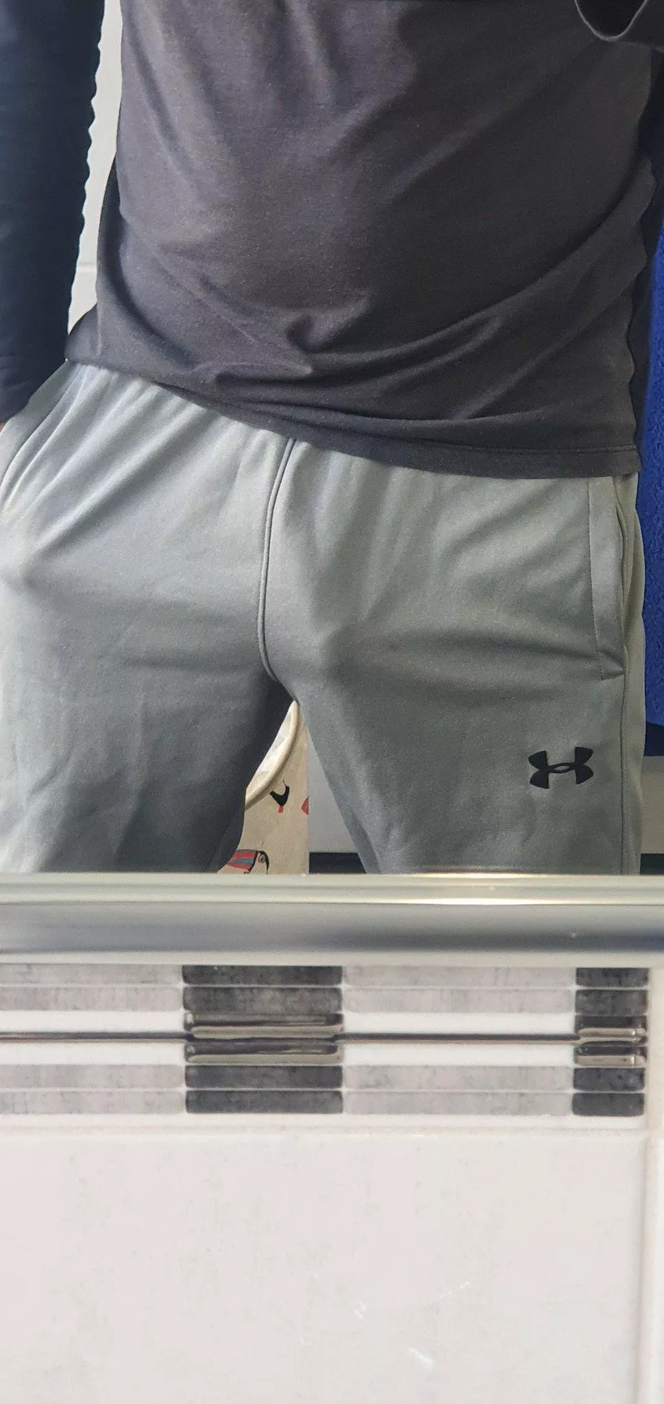 Hung Dom top for sub