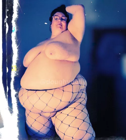 I hope you like my fupa in these fish nets❤️