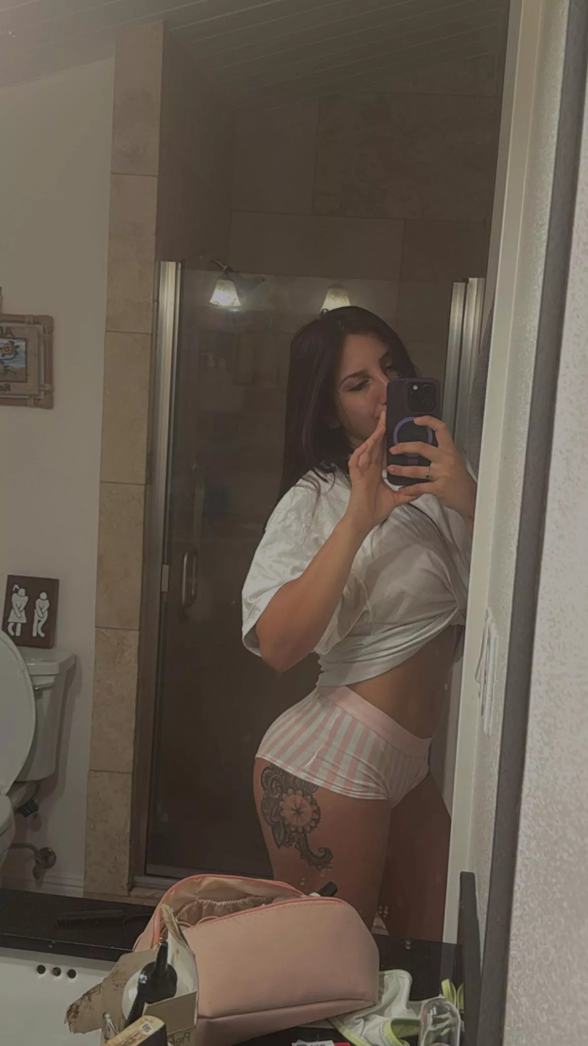 I love my pink panties 