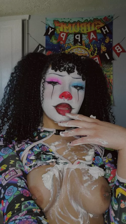 I need a real cream pie 🤤