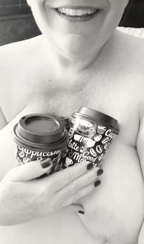 I’ll share if you’ll stay. ♥️☕️♥️