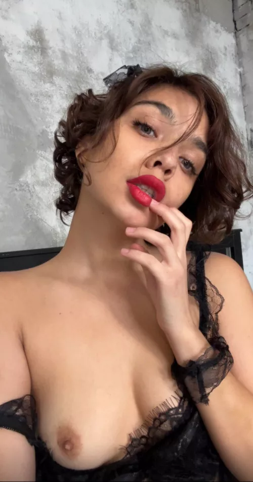 I'm showing my charms 