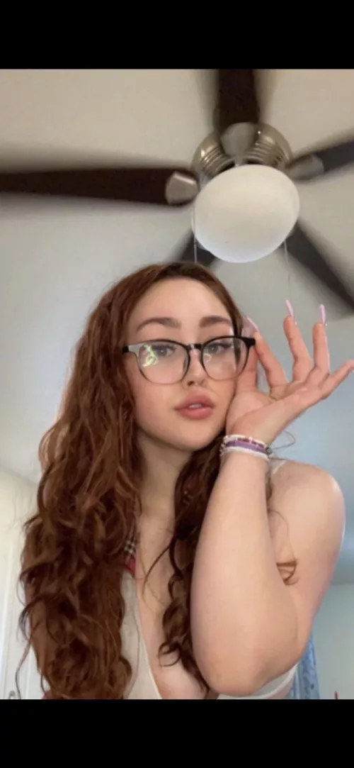 😘🥰 interested in content of me or meetups? 📱 