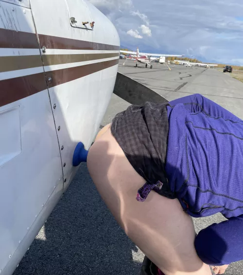 Just checking the dipstick… not sure this is correct! 42F Alaska