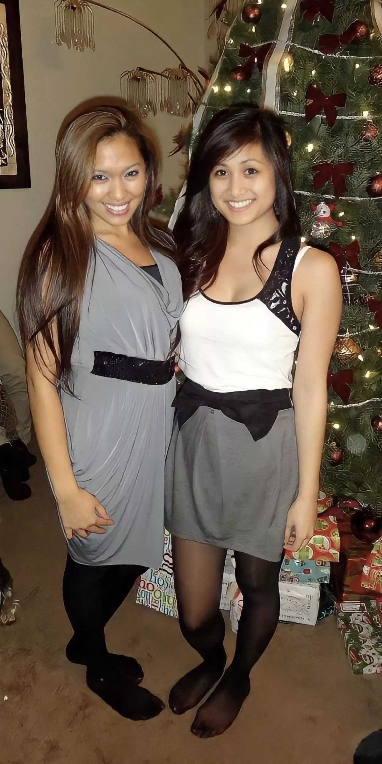 Left or right gets it? 💦