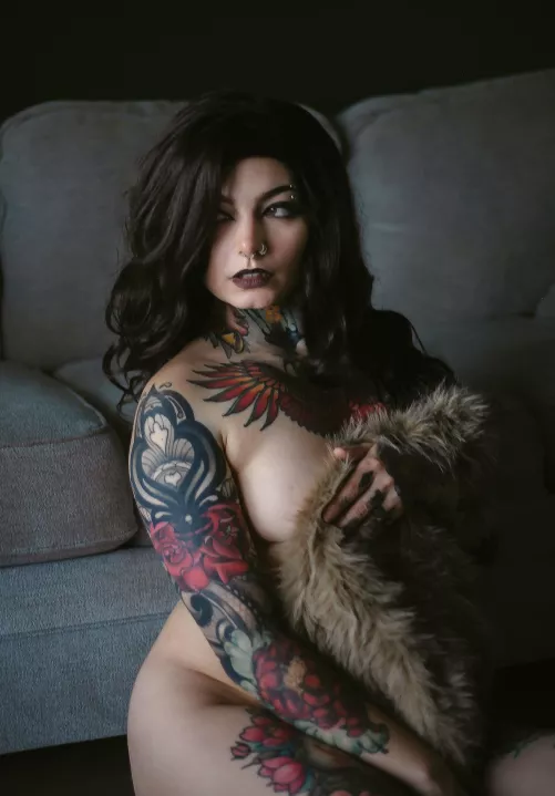 Let me be the key to your hidden pleasures